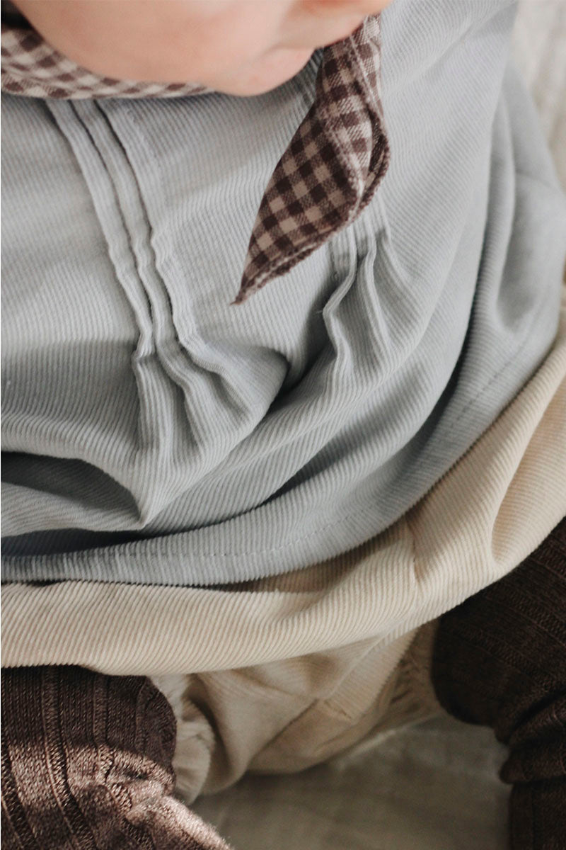 Lalaby - Holly top - Barely blue
