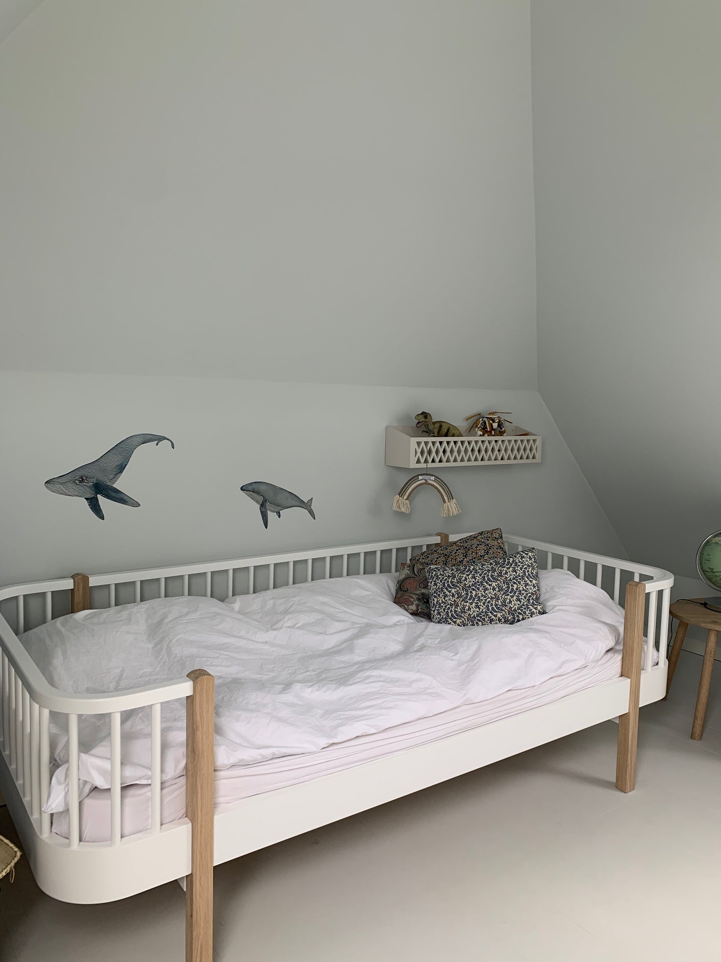Atlas & August - Wallsticker - Hval 1
