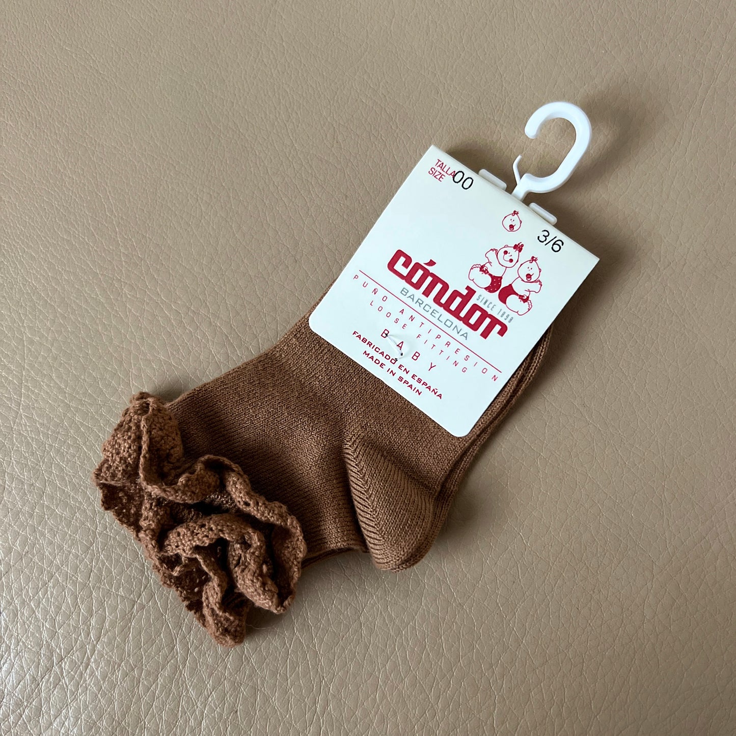 Cóndor - Strømper med flæser - Cinnamon