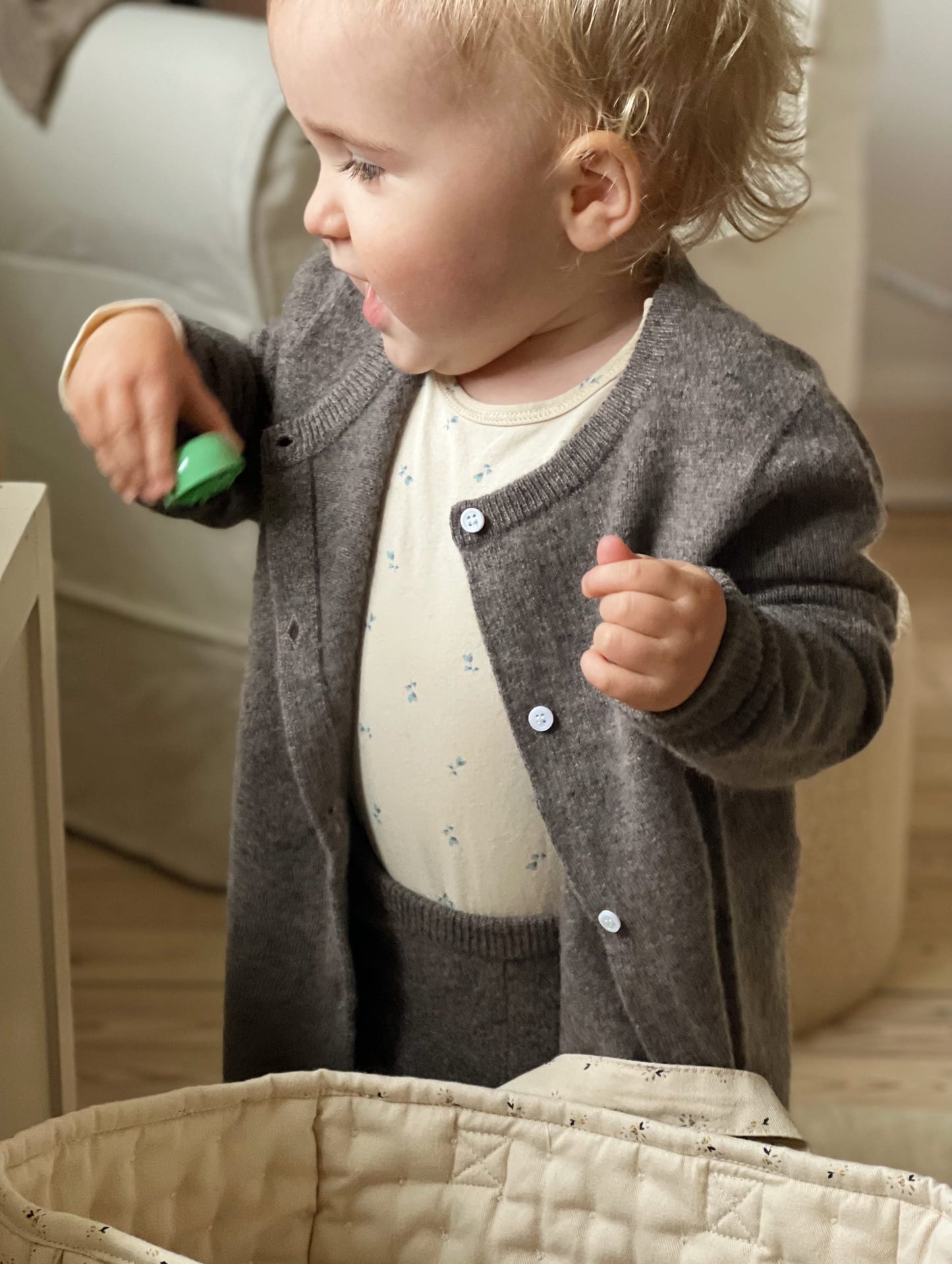 Holmm - Molly Cashmere Cardigan - Otter