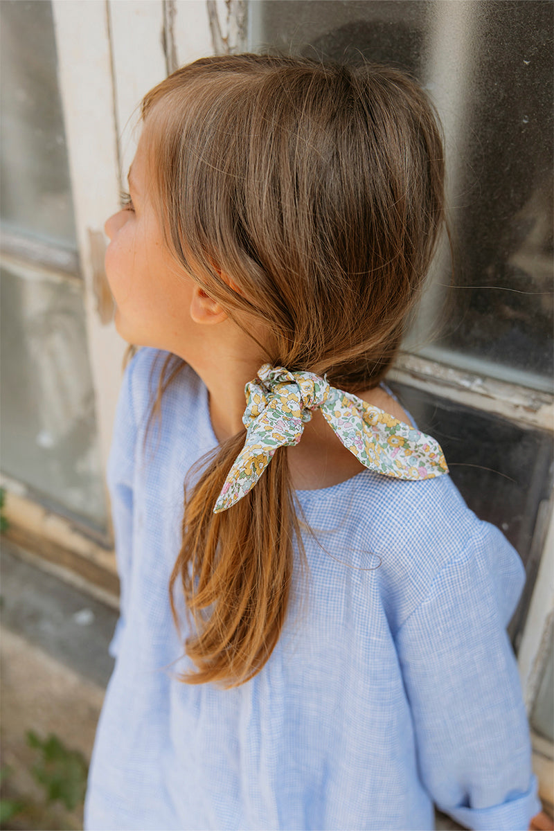 Lalaby - Scrunchie bow - Betsy ann