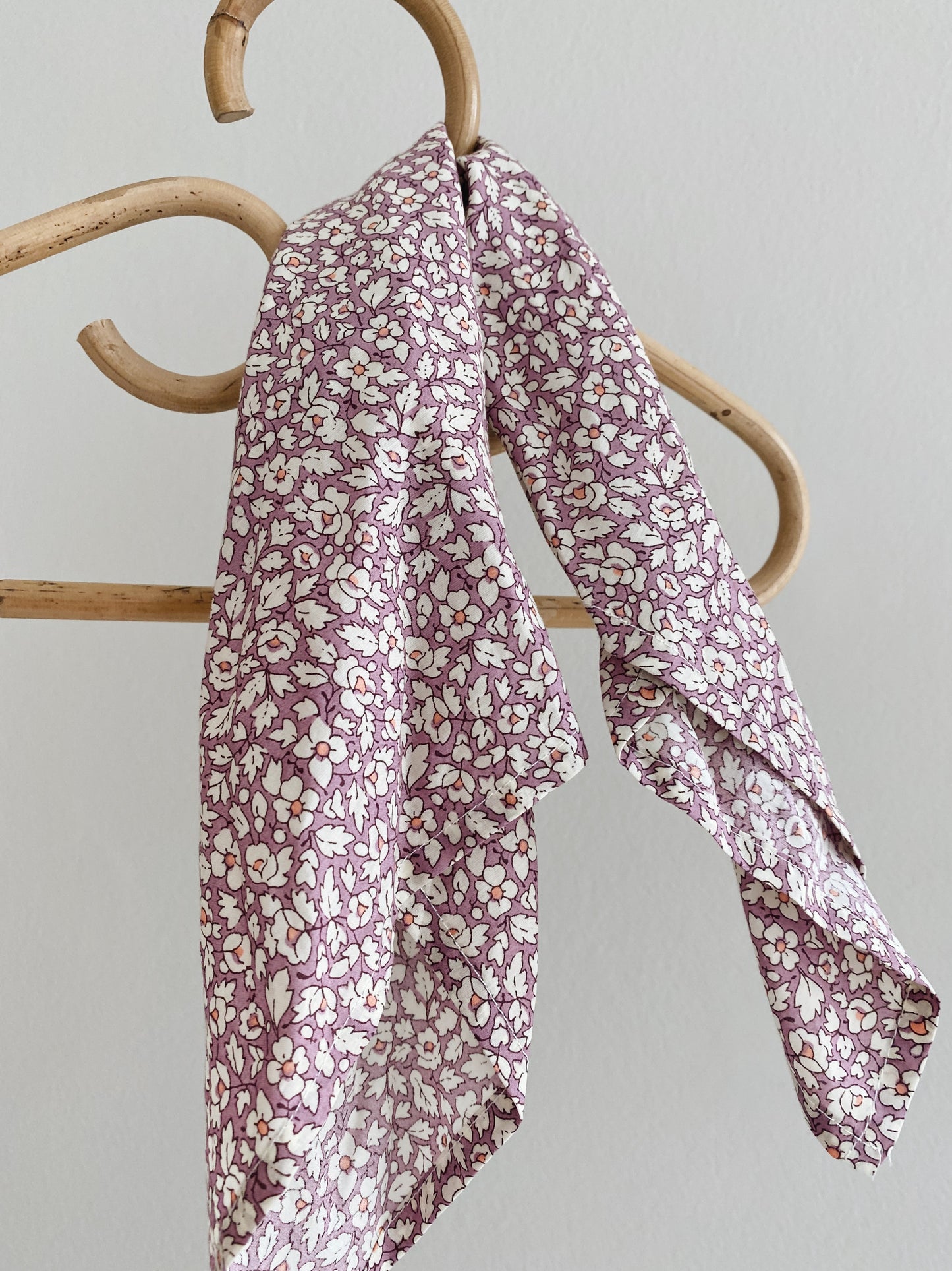 Lalaby - Eddie scarf - Feather fields