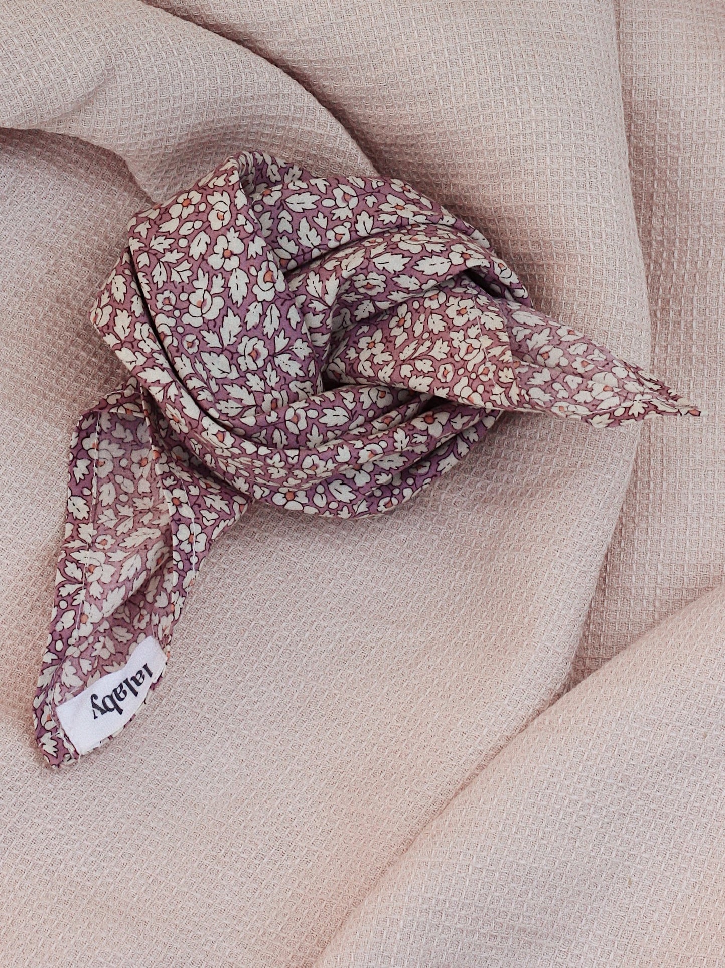Lalaby - Eddie scarf - Feather fields