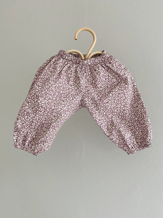 Lalaby - Pixi pants - Feather fields